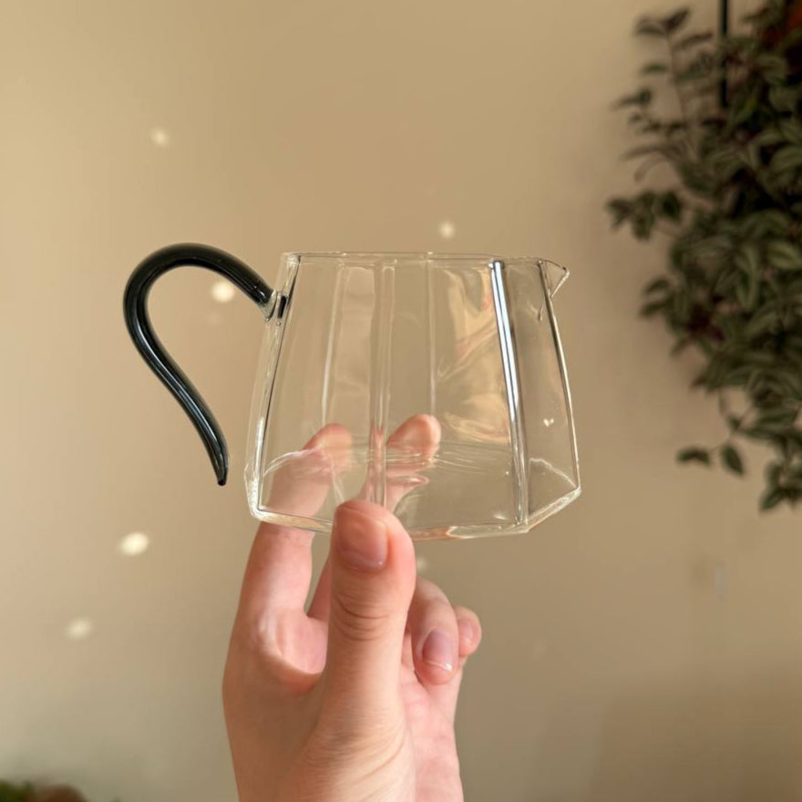 Glass Fairness Cup (Chahai) with Black Handle, 320 ml