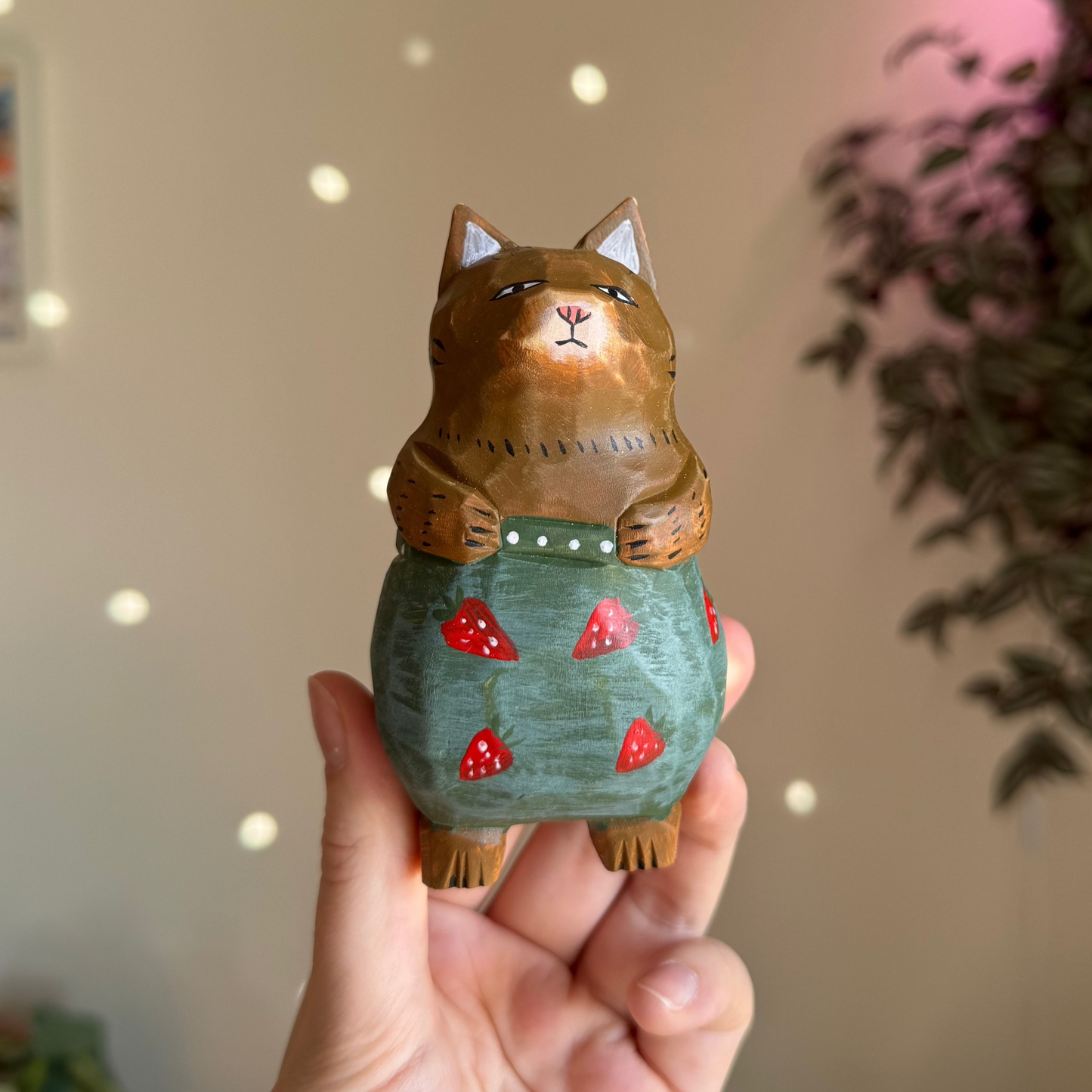 Wooden Cat in Pants (2 variants)