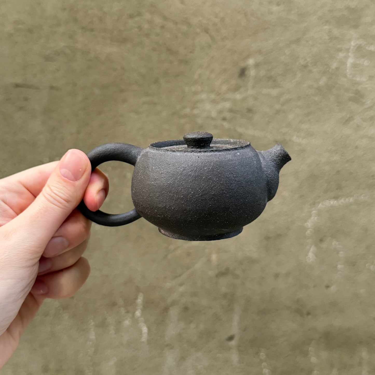 Unglazed Clay Teapot, 100 ml