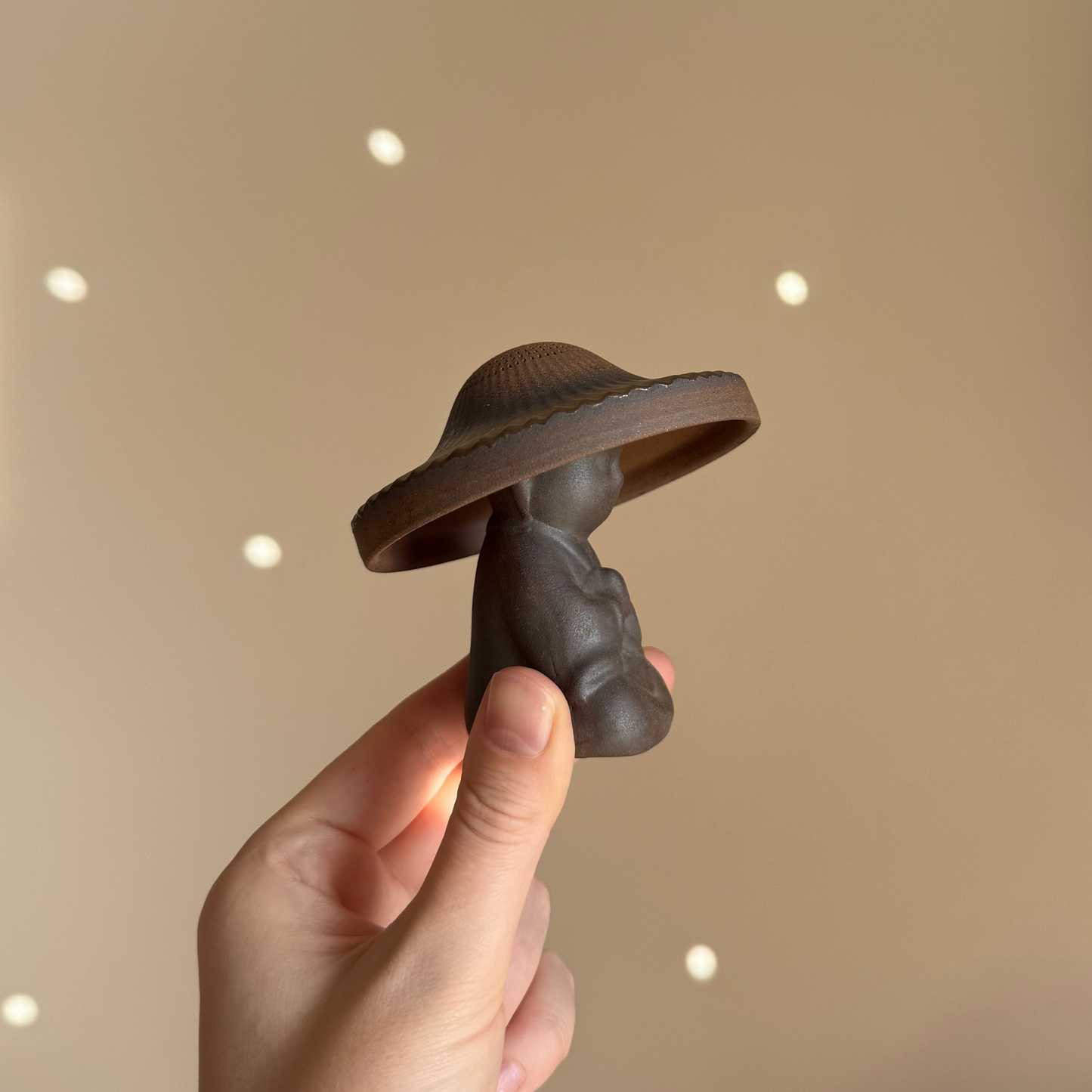 Clay Tea Strainer “Little Hat”