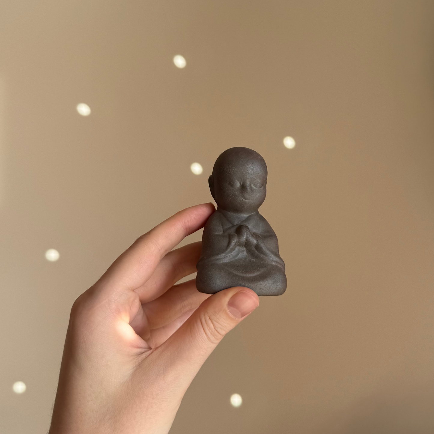 Clay Tea Strainer “Little Hat”