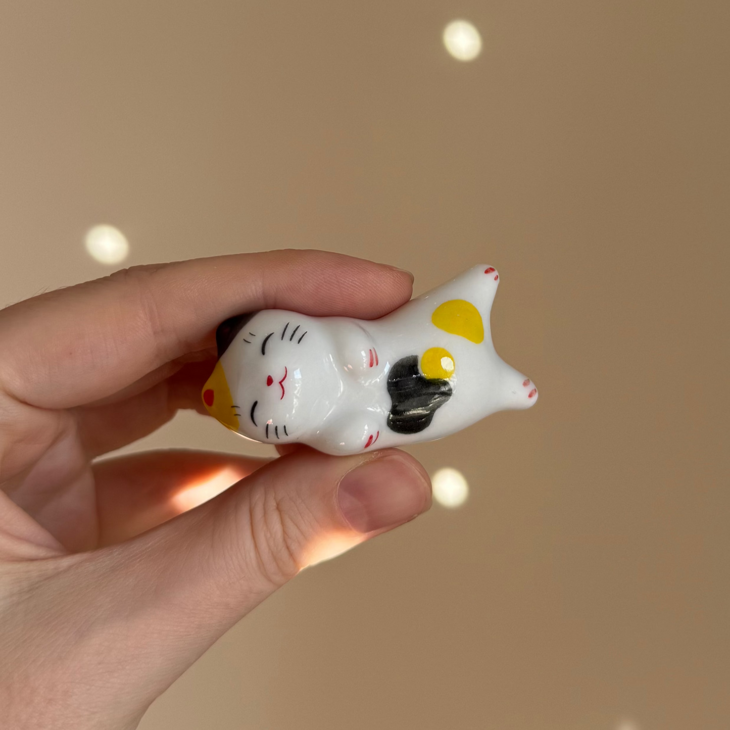 Porcelain Lying Cat (5 variants)