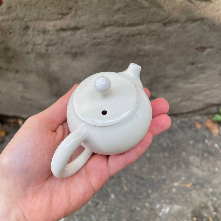 White Porcelain Teapot, 75 ml
