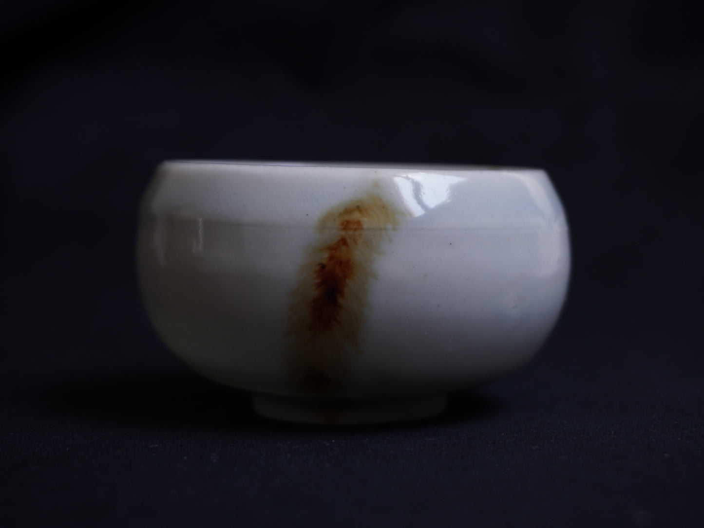 Celadon Porcelain Tea Bowl with Contrasting Band, 80 ml