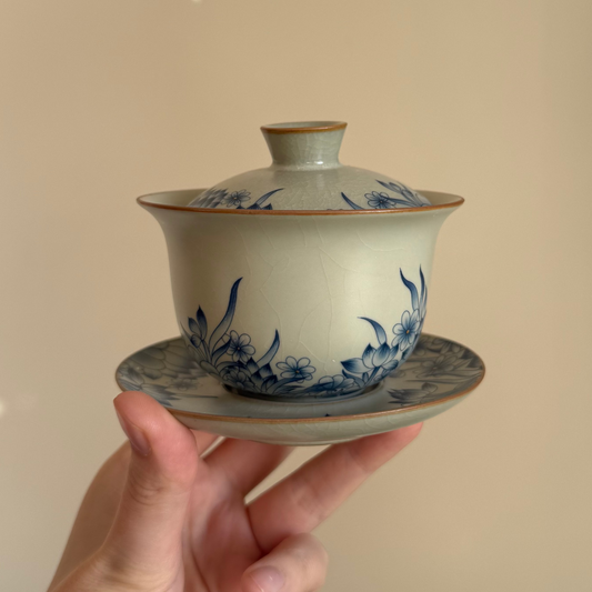 Ceramic Gaiwan with Blue Flowers, 150 ml