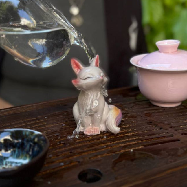 Tea Pet Color-Changing Fox