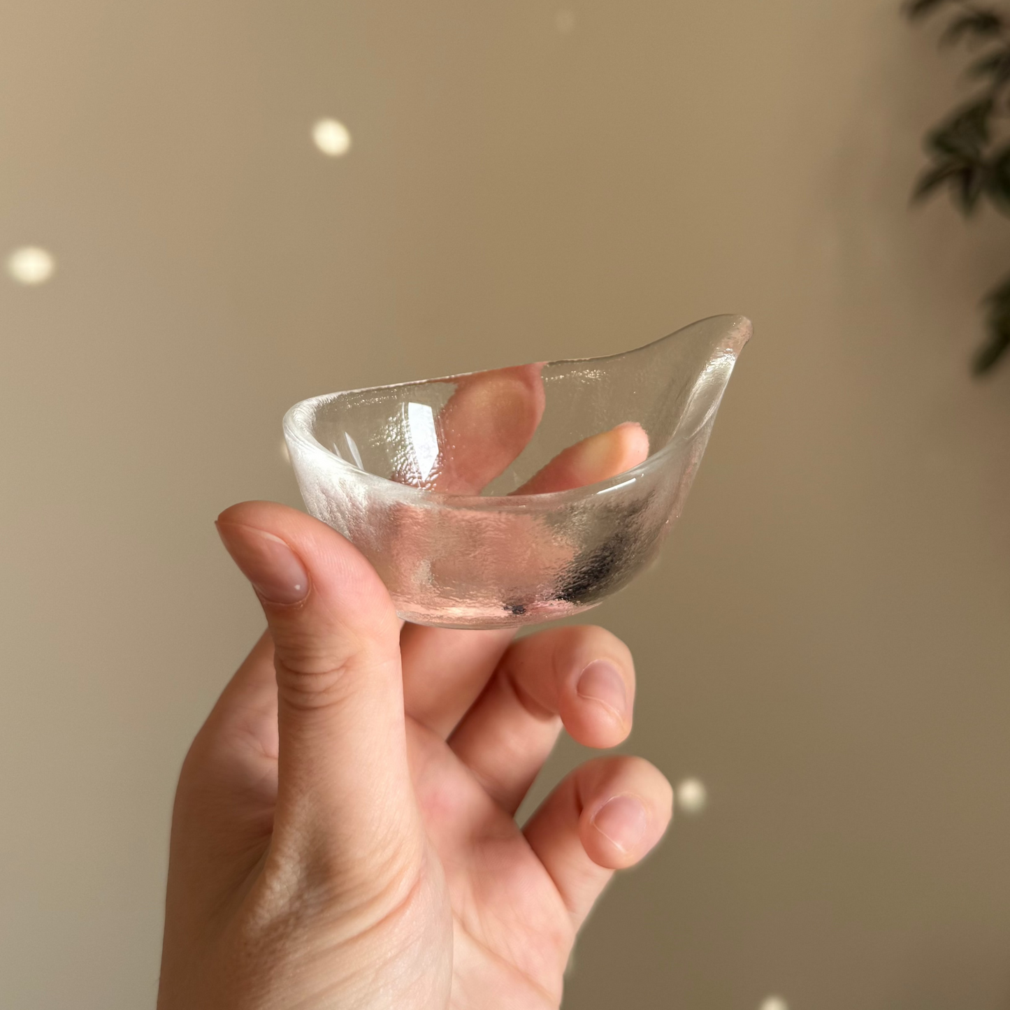 Glass Chahé: round and oval