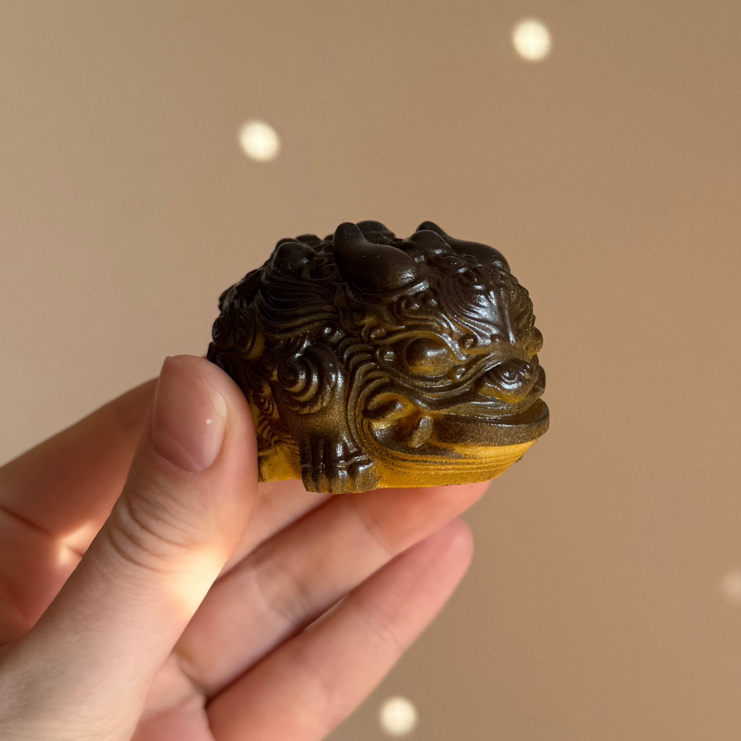 Color-Changing Tea Pet with Two Faces (orange/black)