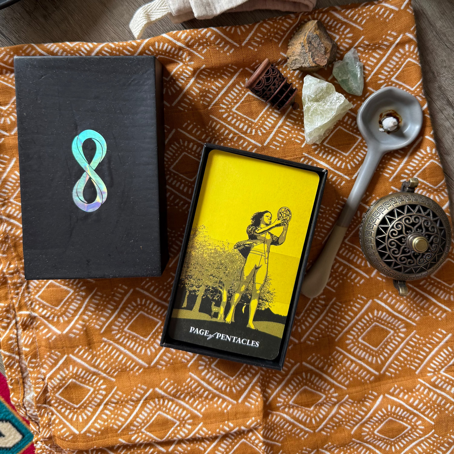 Tarot ∞