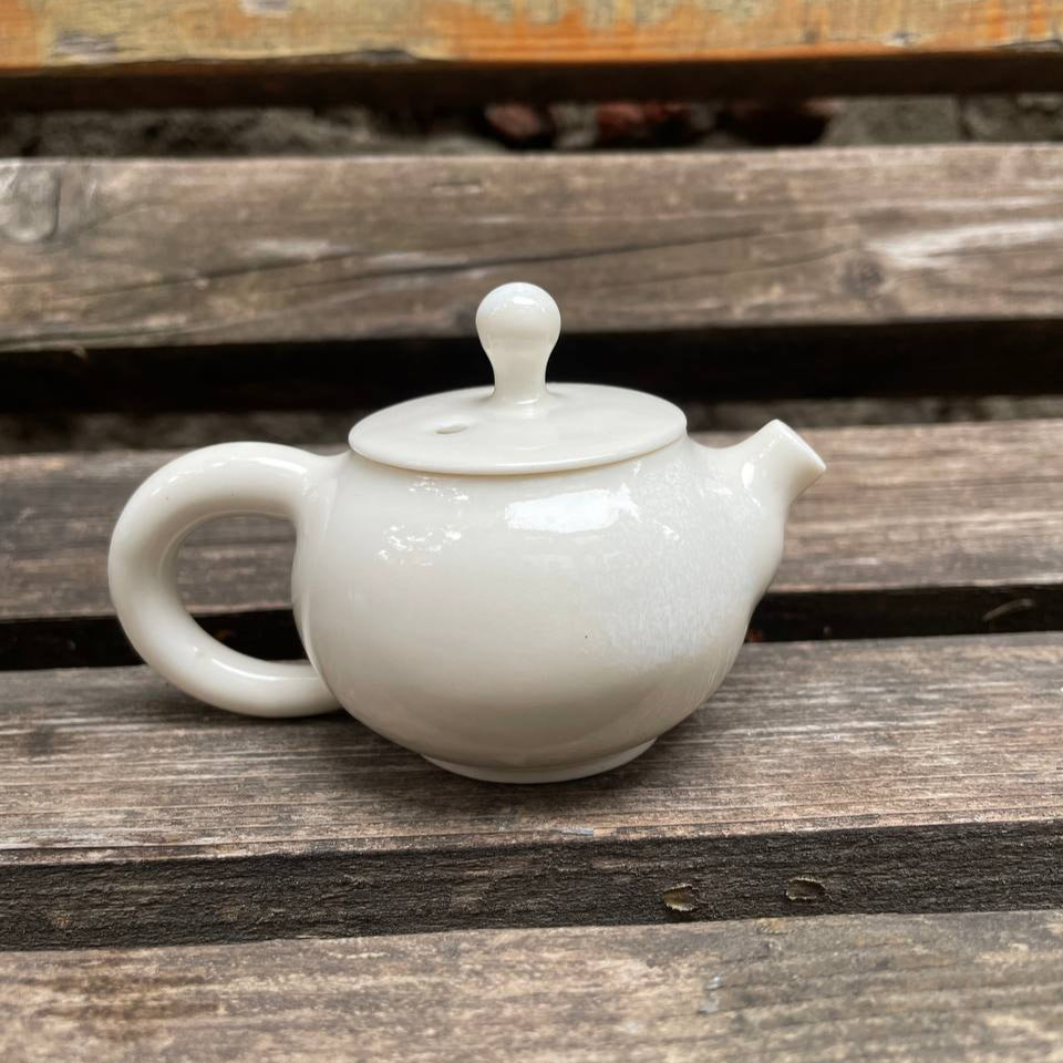 White Porcelain Teapot, 75 ml