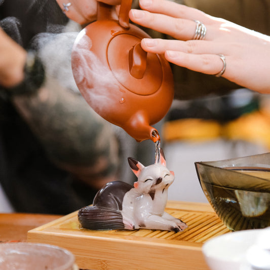 Tea Pet Color-Changing Fox